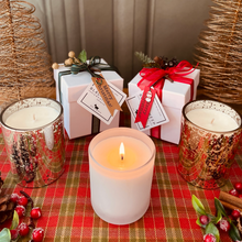 Load image into Gallery viewer, Christmas Candles