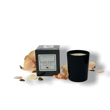 Load image into Gallery viewer, Pink Fizz & Pomelo Signature Candle