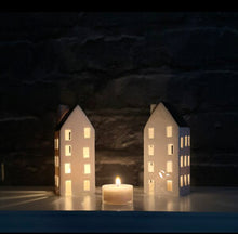 Load image into Gallery viewer, Porcelain House Tea Light Holder