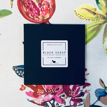 Load image into Gallery viewer, Signature Black Pomegranate Wax Melts
